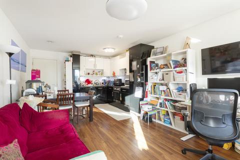 1 bedroom apartment for sale, Regent Canalside, Camden Road, London, NW1
