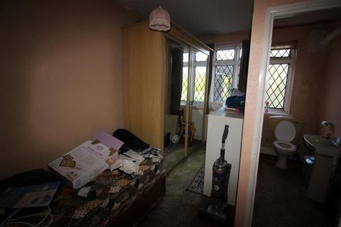 6 Pages Lane, Great Barr, Birmingham, B43 6LL