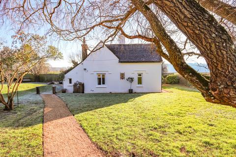 1, Compass Cottages Compass Lane, Ninfield, Battle, TN33 9NG