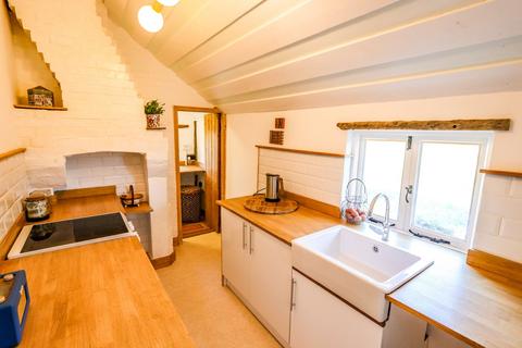 1, Compass Cottages Compass Lane, Ninfield, Battle, TN33 9NG