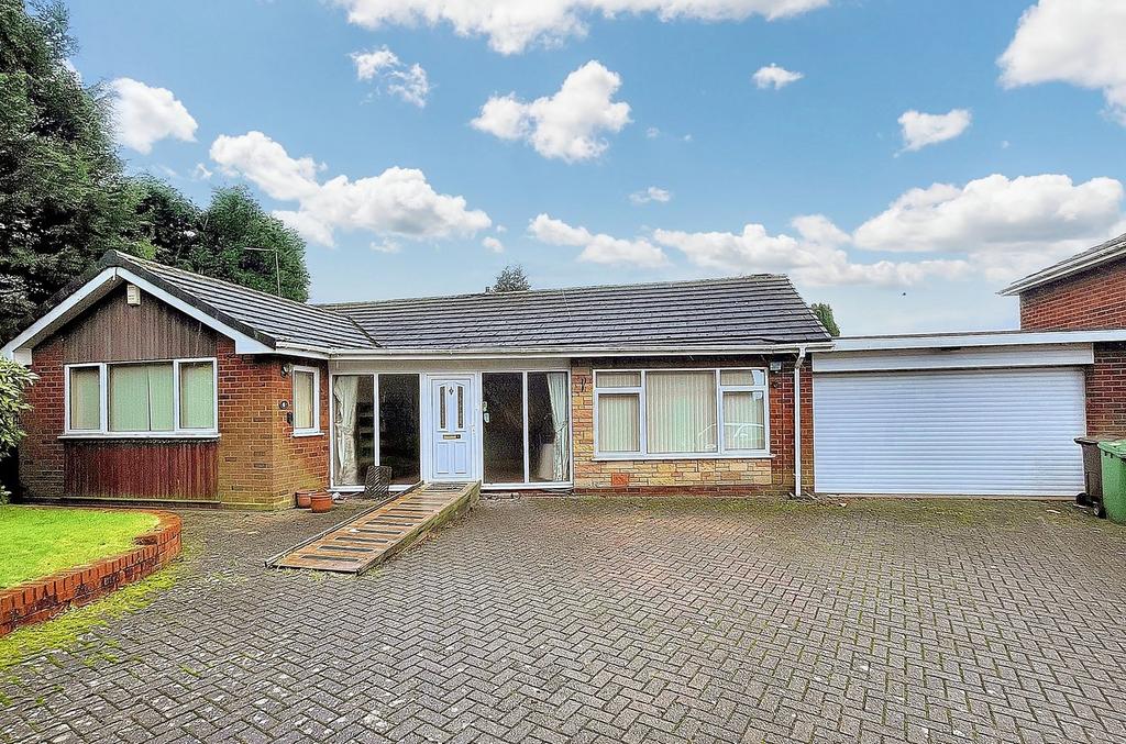 Lambourn Close, Bloxwich, Walsall, WS3 3 bed detached bungalow for sale
