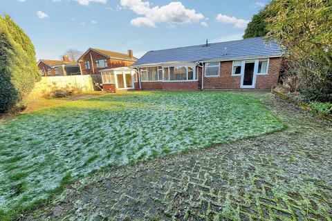 6 Lambourn Close, Walsall, WS3 3RG