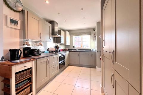 3 bedroom semi-detached house for sale, Roman Way, Shrivenham, SN6