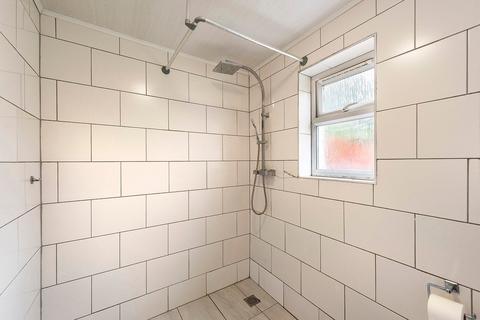 39 Barth Road, London, SE18 1SG