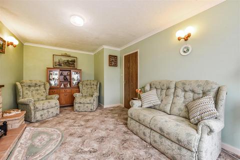 39 Bellevue, Whitchurch, RG28 7DA
