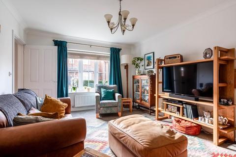 4 bedroom house for sale, Kingsley Square, Henfield