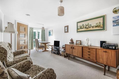 1 bedroom apartment for sale, Crayshaw Court, Abbotsmead Place, Caversham
