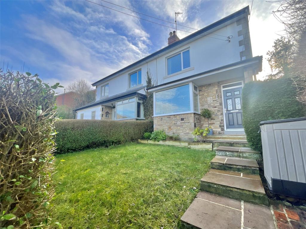 Busty Bank, Burnopfield, NE16 2 bed semidetached house £165,000