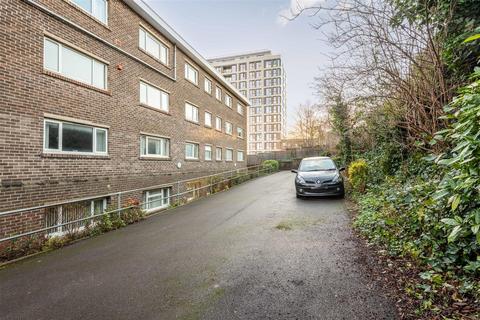 2 bedroom apartment to rent - Chesterwood Drive, Sheffield S10