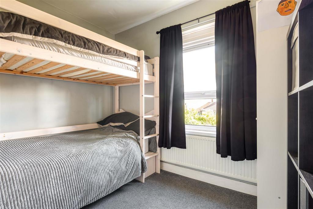 52 Algar Road-10.jpg