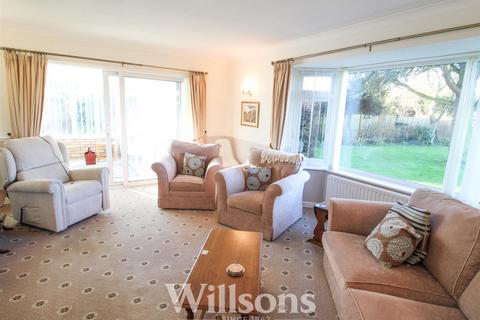 4 bedroom detached bungalow for sale, Spilsby Road, Wainfleet, Skegness