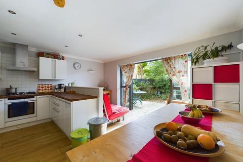 4 bedroom house for sale, Marmion Road, Hove