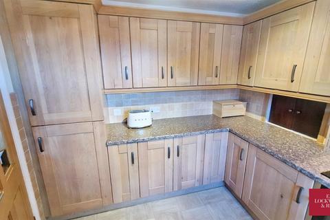 17 Radford Close, Ravenfield, Rotherham, S65 4LD