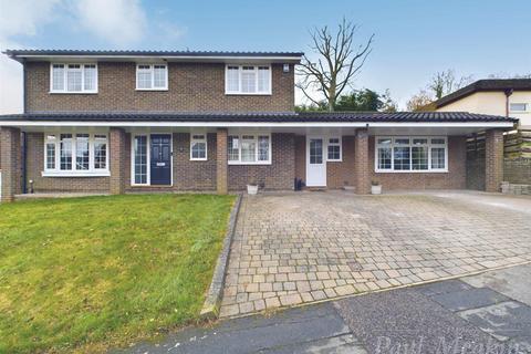 5 bedroom detached house for sale - Kersey Drive, South Croydon