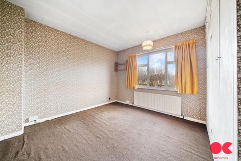 13 Manor Crescent, Hornchurch, RM11 2EH