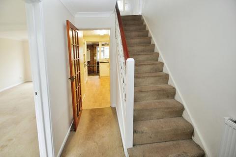 4 Copland Close, Great Baddow, Chelmsford, CM2 7NY