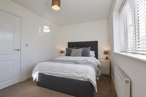 12 Corliss Vale, Wouldham, Rochester, ME1 3GT