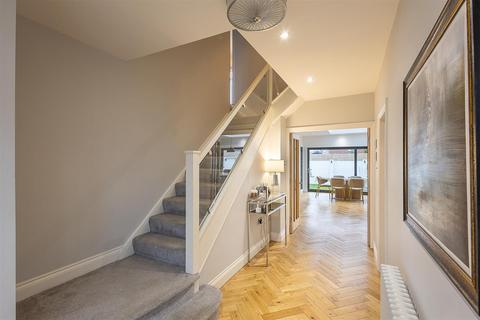 31 Beach Road, North Shields, NE30 2NU
