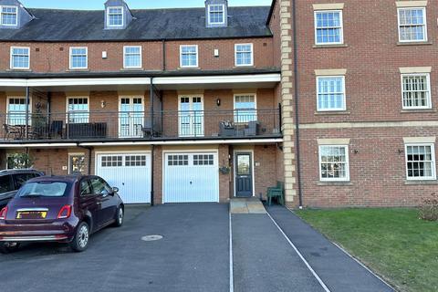 4 bedroom townhouse for sale - The Waterfront, Newark