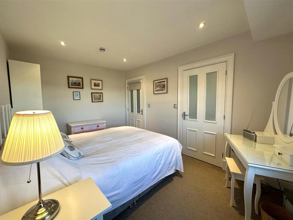 Second Bedroom Into En-Suite 892