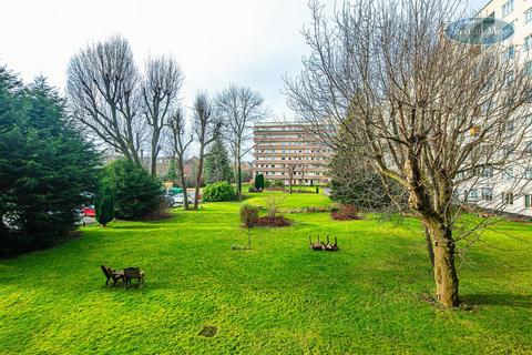9, Regent Court Bradfield Road, Sheffield, S6 2BT