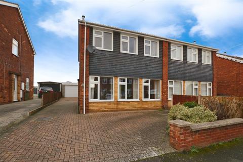 49 Caistor Avenue, Scunthorpe, DN16 3QN