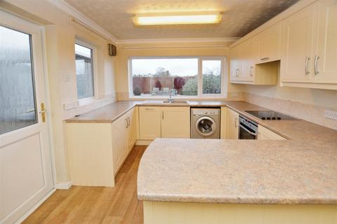 49 Caistor Avenue, Scunthorpe, DN16 3QN