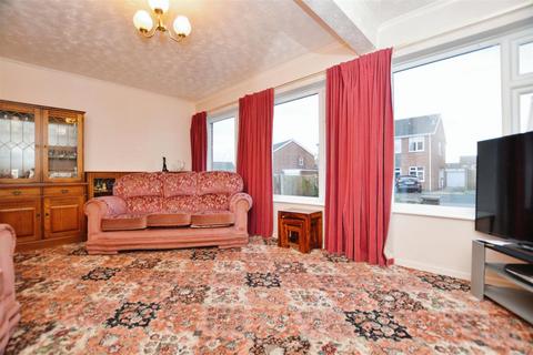 49 Caistor Avenue, Scunthorpe, DN16 3QN
