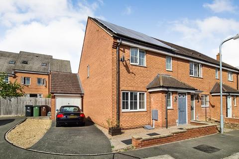 3 bedroom end of terrace house for sale, Nuthatch Close, Corby NN18