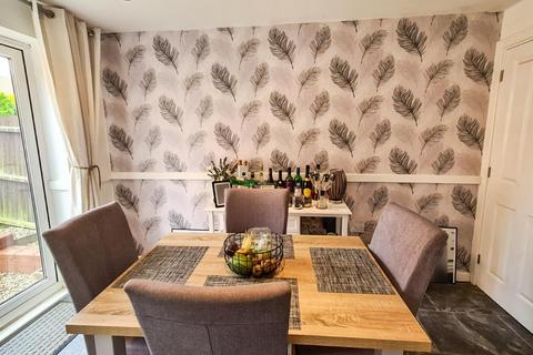 undefined, Nuthatch Close, Corby NN18