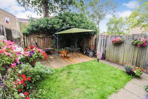 34 Breedon Close, Corby, NN18 9PF