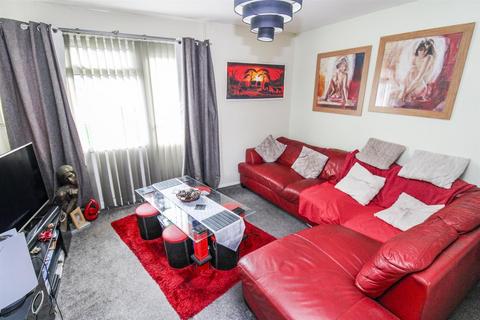 1 bedroom flat for sale, Tollgate Place, Corby NN18