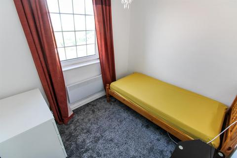 8 Stephenson Way, Corby, NN17 1DA