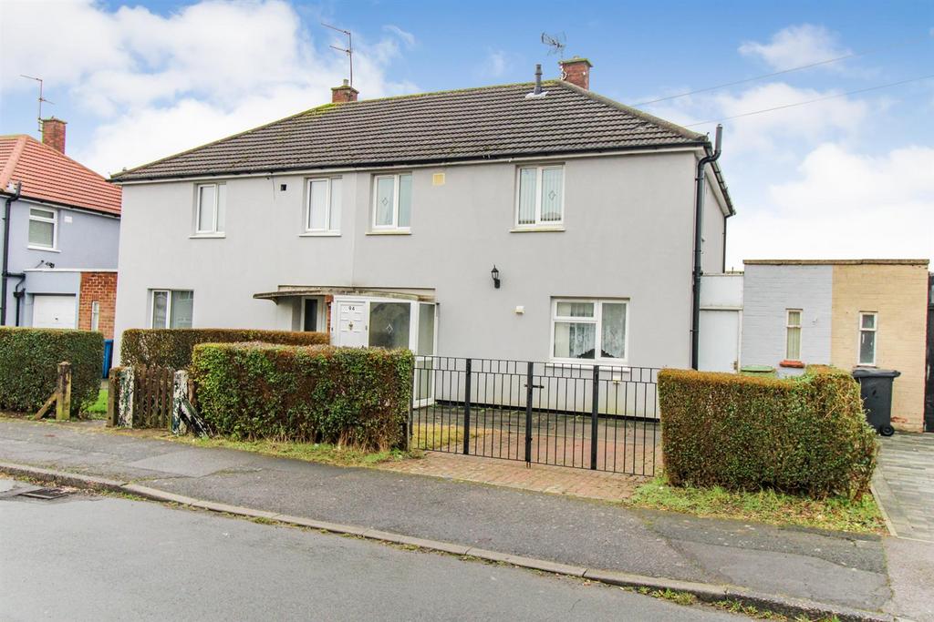 Lindisfarne Road, Corby NN17 3 bed semidetached house for sale £205,000