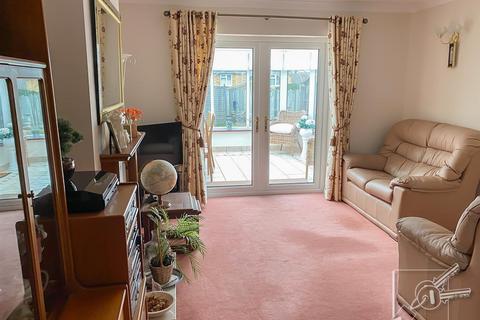 11 Nursery Road, Meopham, Gravesend, DA13 0NE