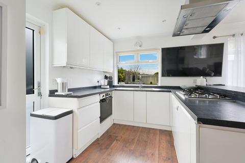1 Belfield Road, Epsom, KT19 9TF