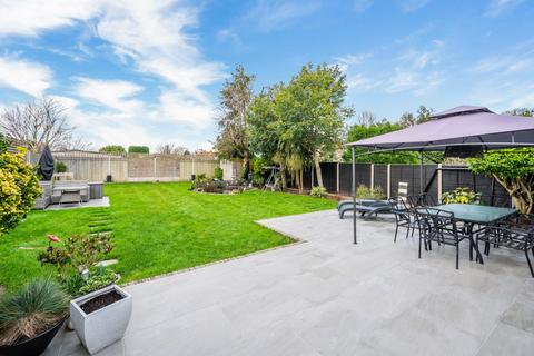 1 Belfield Road, Epsom, KT19 9TF