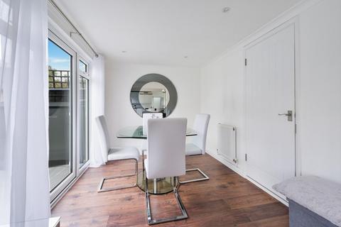 1 Belfield Road, Epsom, KT19 9TF