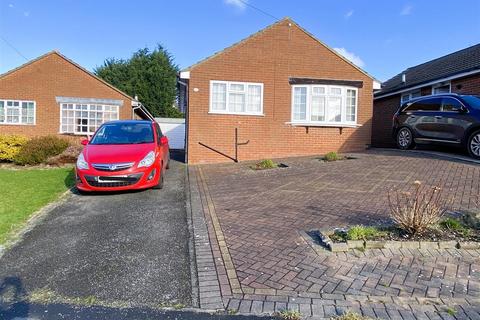 2 bedroom detached bungalow for sale - Dale Park Avenue, Belper DE56