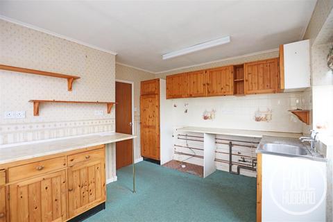 3 bedroom semi-detached bungalow for sale, Hall Road, Kessingland, NR33