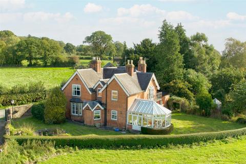 5 bedroom country house for sale, Welsh Frankton, Nr Ellesmere.