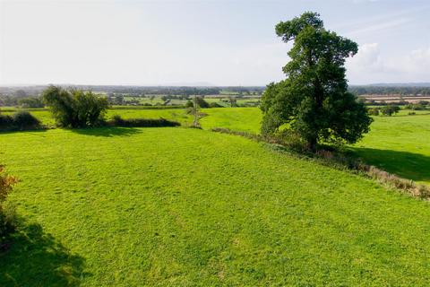 5 bedroom country house for sale, Welsh Frankton, Nr Ellesmere.
