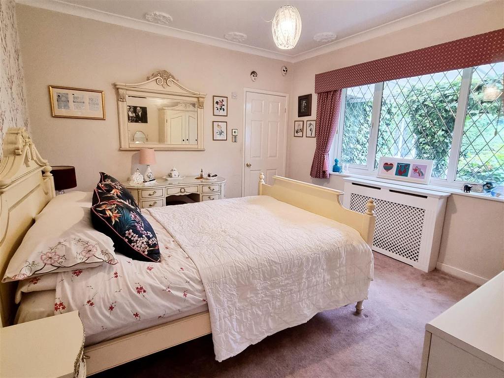 Bedroom One.jpg