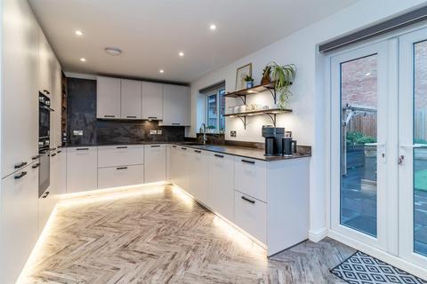 19 Bartholomew Close, Edwalton, Nottingham, NG12 4HL