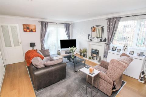 13 Bede Close, Corby, NN18 9PD