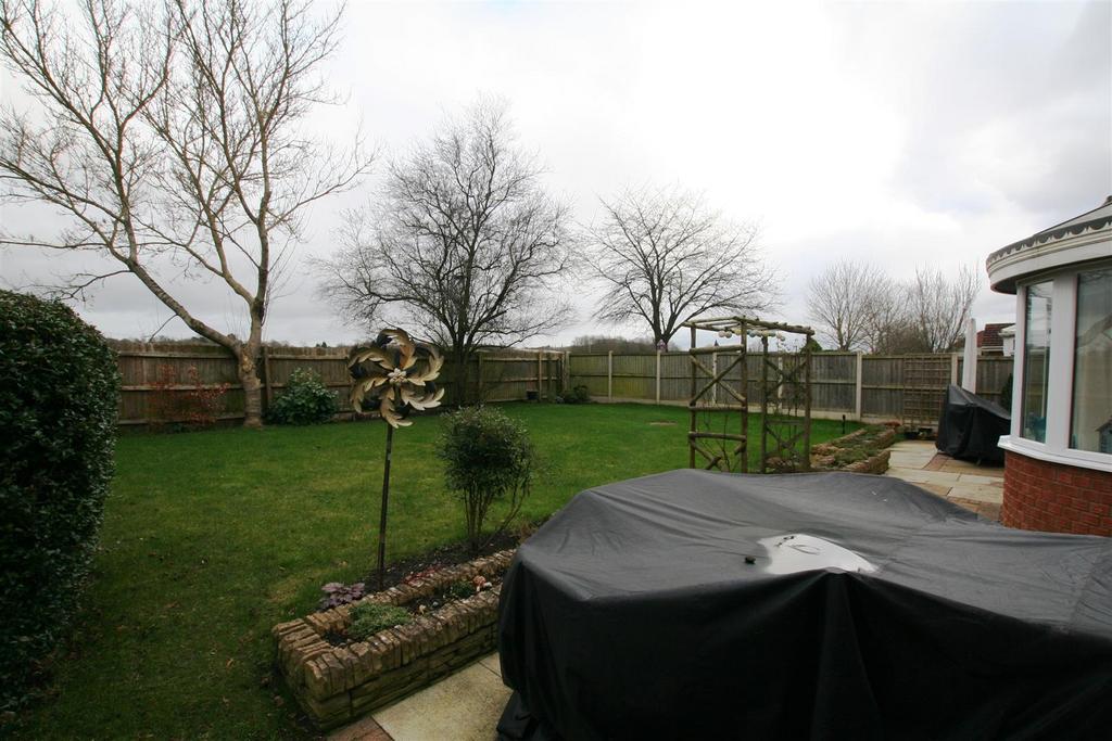 Gibbsclose,7garden3.JPG
