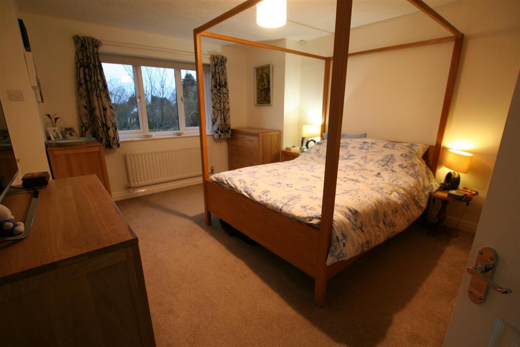 Gibbsclose,7bed1.JPG