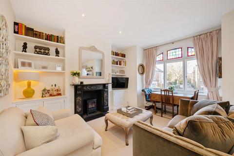 2 bedroom flat for sale, Fulham Palace Road, London, SW6