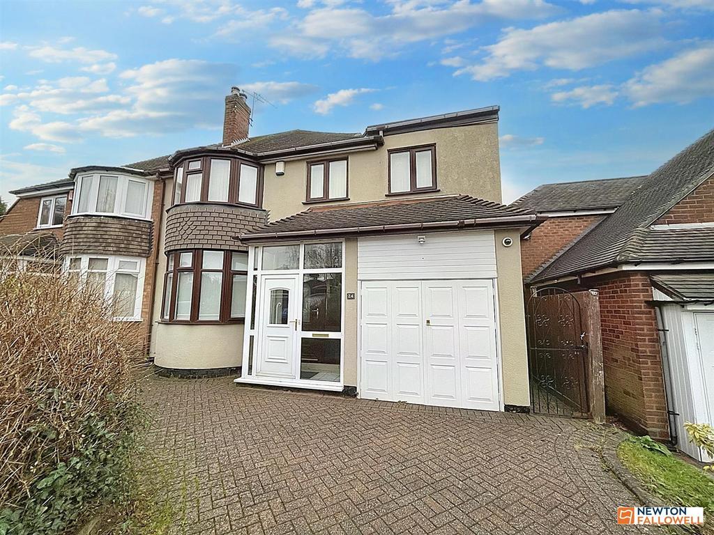 Dalkeith Road, Sutton Coldfield 3 bed semidetached house for sale £430,000