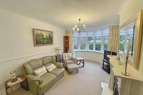 24 Dalkeith Road, Sutton Coldfield, B73 6PW